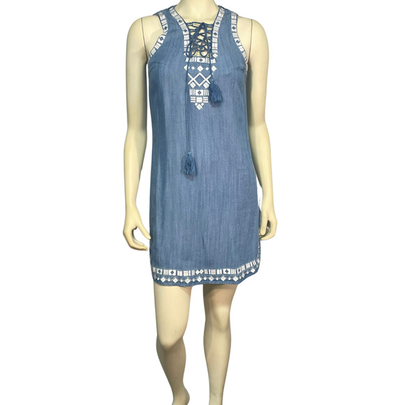 3/$20 Chelsea Violet Sz XS Shift Dress Lace Up Neckline Embroidered Chambray - Picture 2 of 11